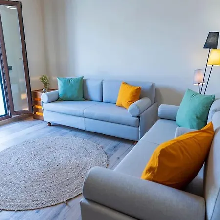 Casale Passalacqua Pesaro By Yohome * La Torraccia