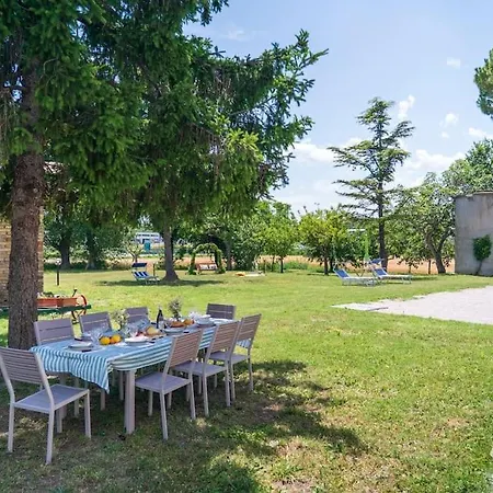 Casale Passalacqua Pesaro By Yohome